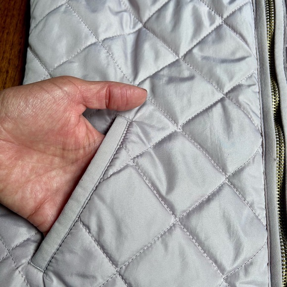 Old Navy Vest - Picture 5 of 7